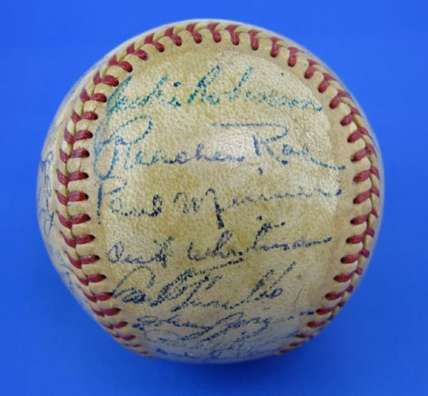 1949 National League Champion Brooklyn Dodgers signed ball including Robinson and Campanella.